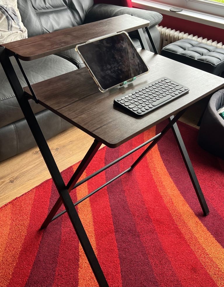 Folding Computer Desk/Workstation