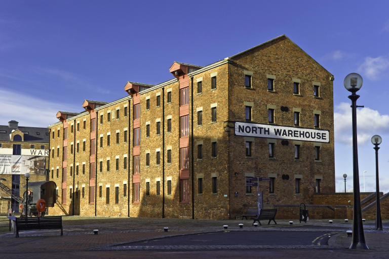 Gloucester Docks - GL12EP \ Flexible Office Space for 2 Workstations