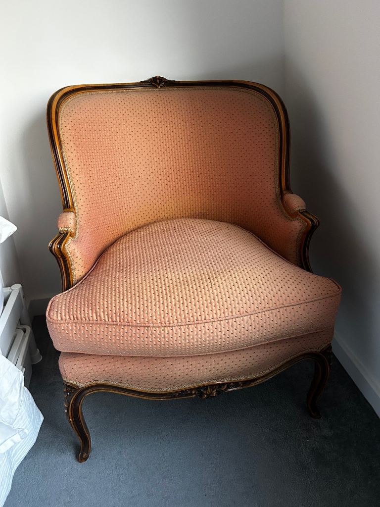 x2 Beautiful Antique Pink Chairs