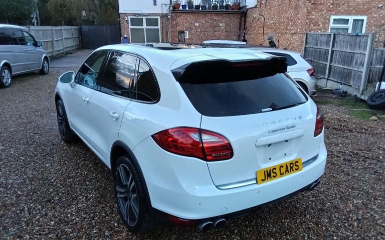  Porsche Cayenne 4.8T V8 Turbo SUV 5dr Petrol TiptronicS 4WD Euro 5 (s/s) (500 ps) Petrol Automatic