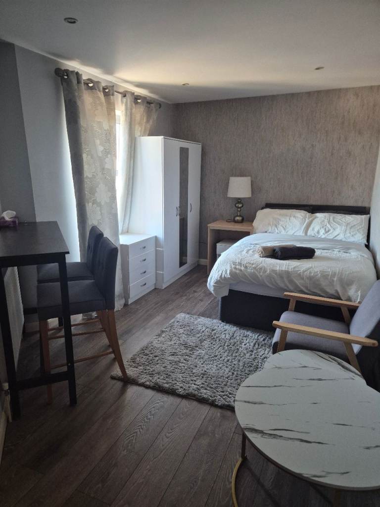 Double room to rent 