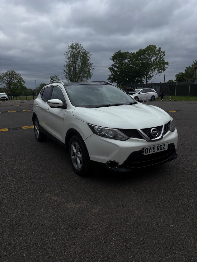 Nissan, QASHQAI, Hatchback, 2015, Other, 1197 (cc), 5 doors