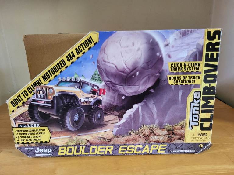 Tonka Climb Overs Boulder Escape electronic jeep vehicle track toy 