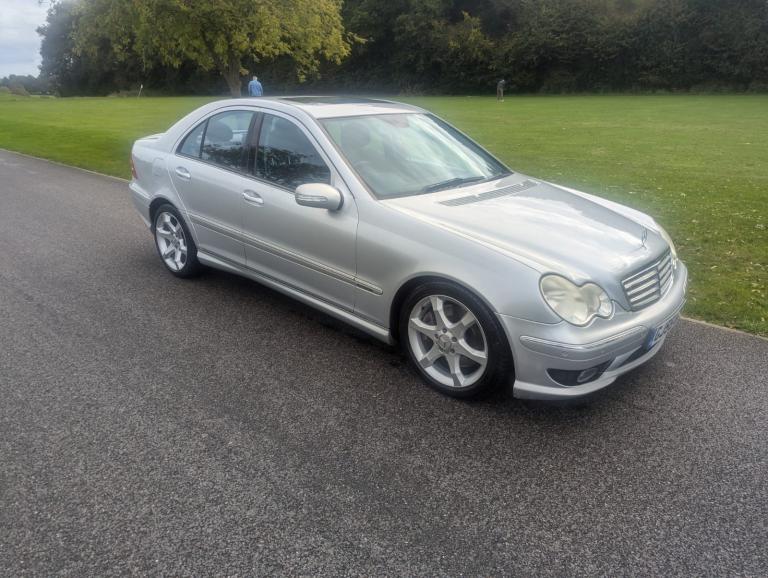 Mercedes-Benz, C CLASS, Saloon, 2005, Semi-Auto, 2987 (cc), 4 doors
