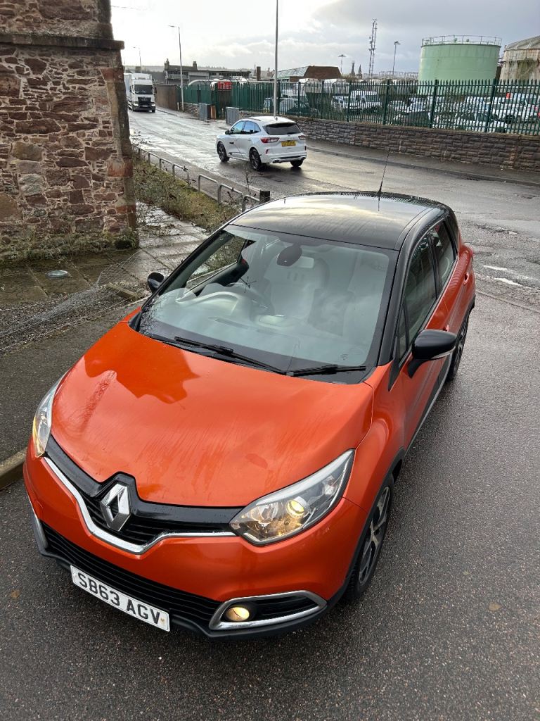 image for Renault, CAPTUR, Hatchback, 2014, Manual, 1461 (cc), 5 doors