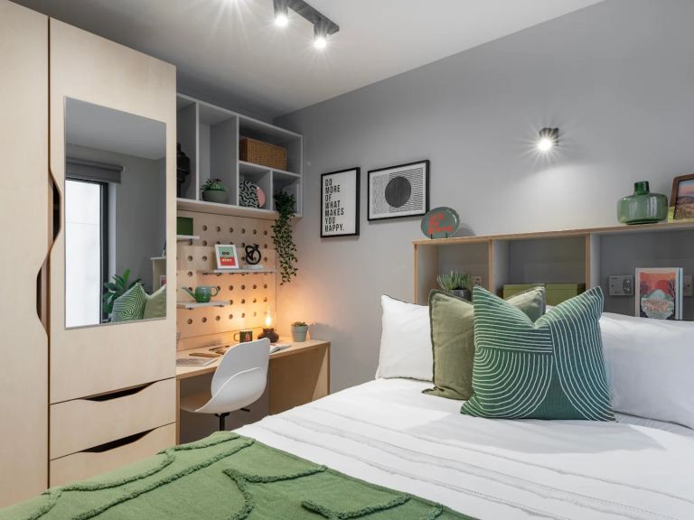 Looking for someone to swap my tenancy in Alma Place student accommodation.