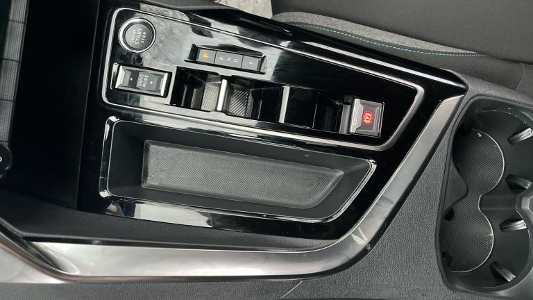 2024 Peugeot 3008 1.6 Hybrid 180 Active 5dr e-EAT8 HATCHBACK PETROL/ELECTRIC Automatic