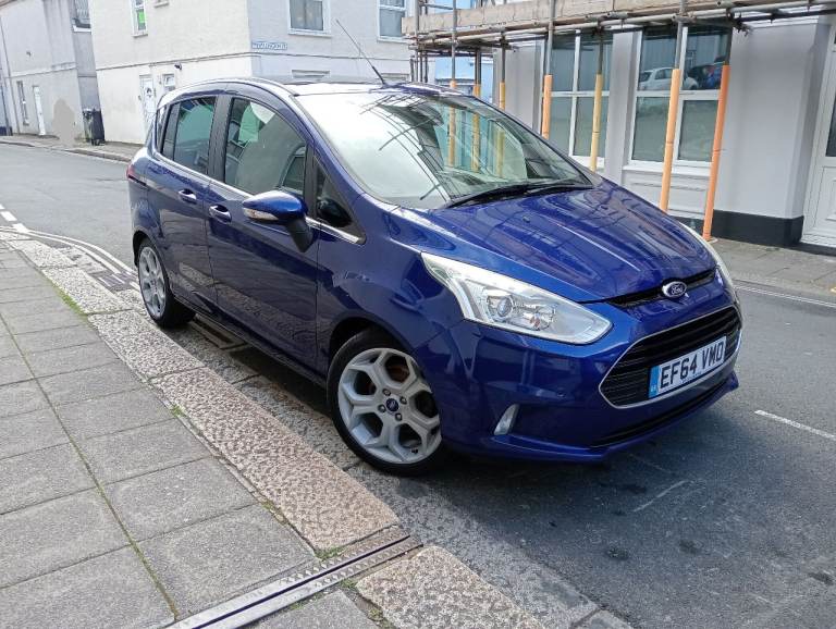 B-Max 1.0T 125PS Titanium X TOP SPEC | Panoramic Roof | Reverse Camera