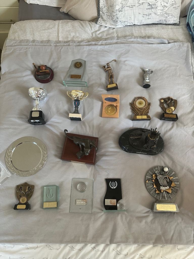 Trophy bundle