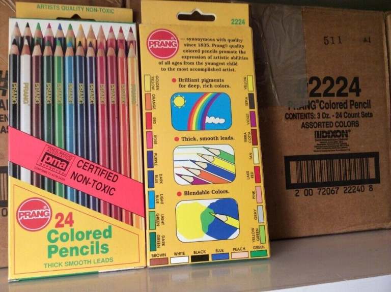 Top Artist Quality Vibrant - COLOURED PENCILS 24 per Box  - The Perfect Gift - Anytime 