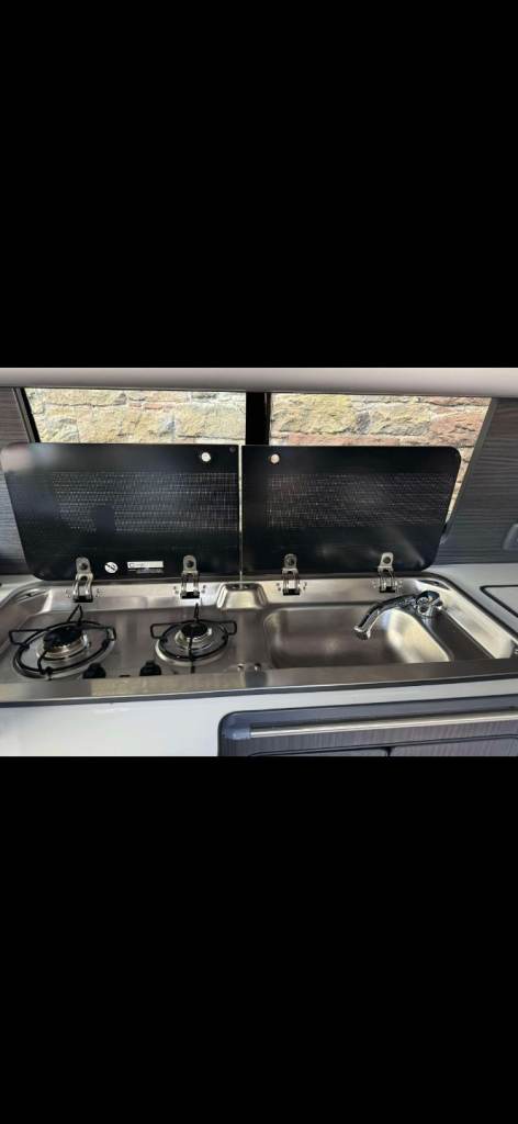 Volkswagen Transporter pop top camper campervan motorhome rv