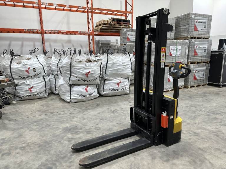 LoadSurfer Electric Pallet Truck 1500KG