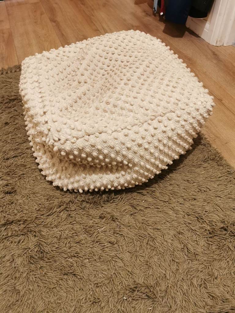 Comfy Bean bag Chair, Brand new