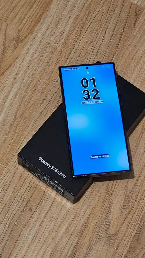 Samsung Galaxy S24 Ultra – Black, As New Condition