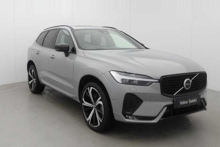 VOLVO XC60 2.0 B5P Ultra Dark 5dr AWD Geartronic