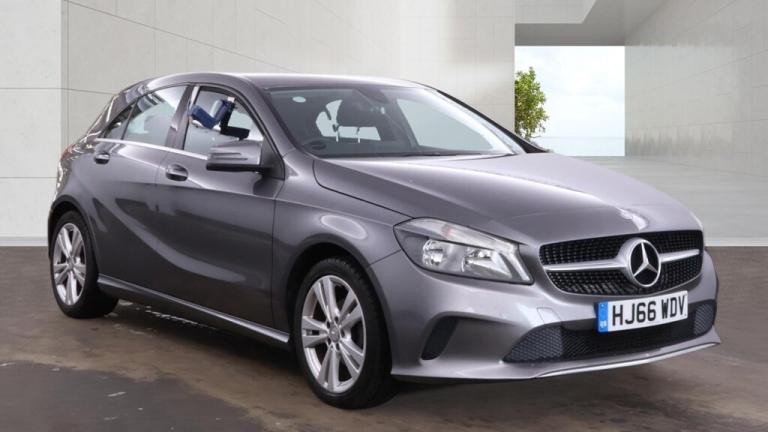 2016 Mercedes-Benz A-Class A180D Sport 5dr ++ LEATHER / 20 TAX / ULEZ / 72 MPG ++ HATCHBACK Diese...