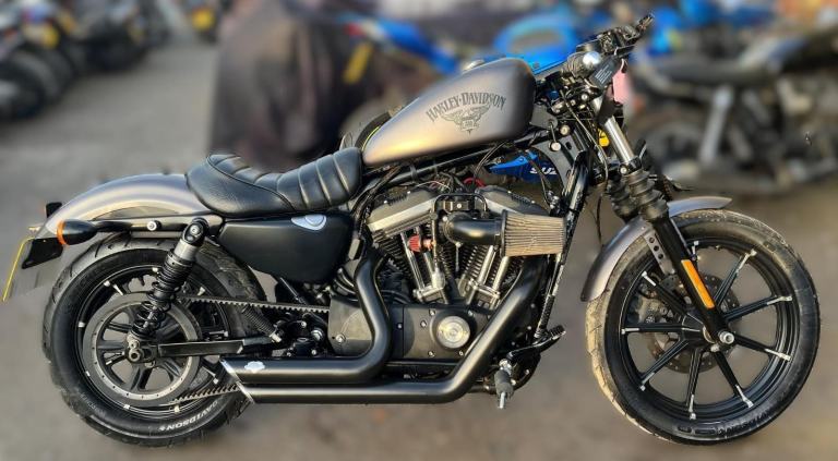 2017 17 HARLEY-DAVIDSON XL 883 N IRON SPORTSTER BOBBER XL883N CUSTOM CRUISER