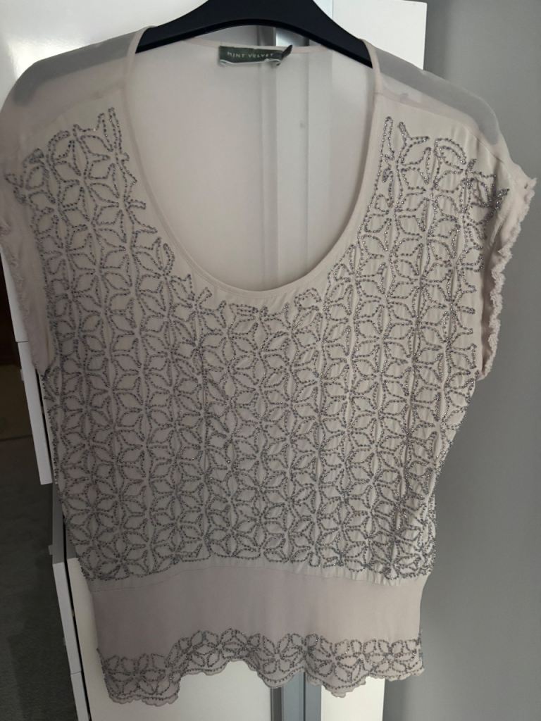 Ladies top