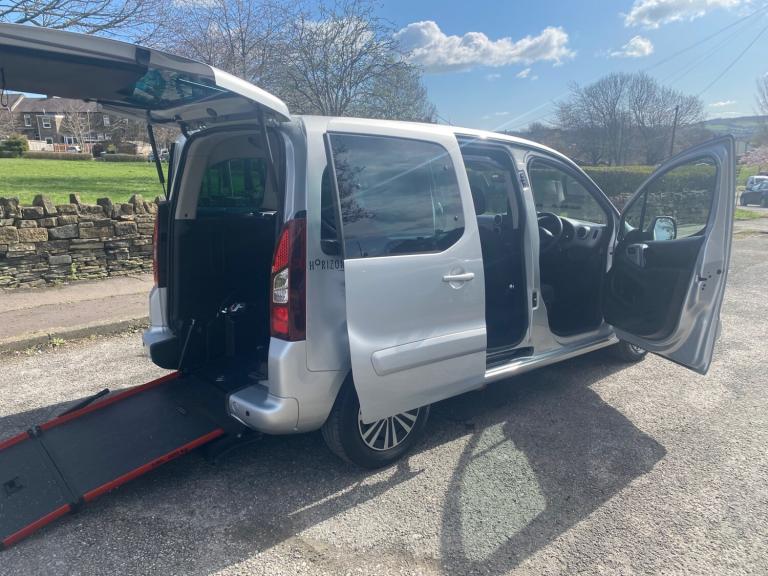 2019 Peugeot Partner Tepee Horizon 1.6 BlueHDi  5 Seater Wheelchair access WAV MPV Diesel Manual
