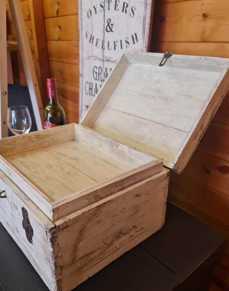 Old white washed Upcyled dovetailed box