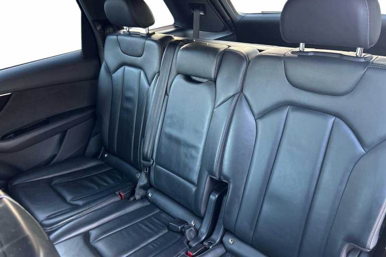 2020 Audi Q7 50 TDI Quattro Black Edition 5dr Tiptronic SUV Diesel Automatic