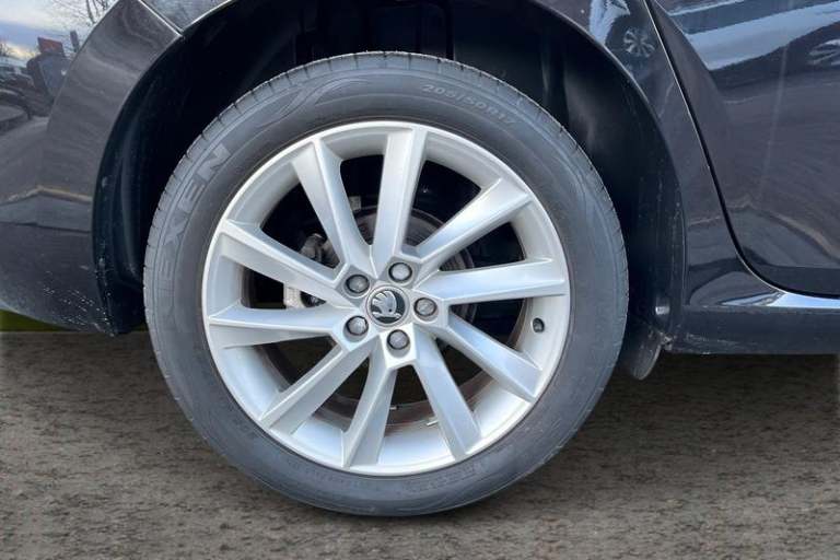 2020 Skoda Scala 1.5 TSI SE L 5dr MANUAL Hatchback Petrol Manual