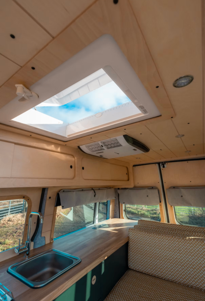 Ford, TRANSIT, MPV, 2012, Manual, 2198 (cc), 5 doors