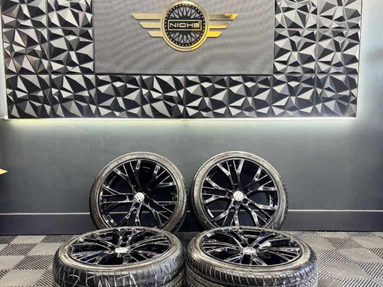18” inch vw gloss black santiago alloys wheels 5x112 gtd gti caddy golf r touran 