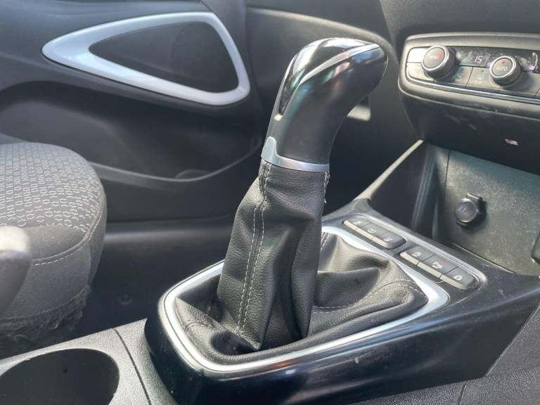 2021 Vauxhall Crossland 1.2 Griffin SUV 5dr Petrol Manual Euro 6 (s/s) (83 ps) HATCHBACK Petrol M...