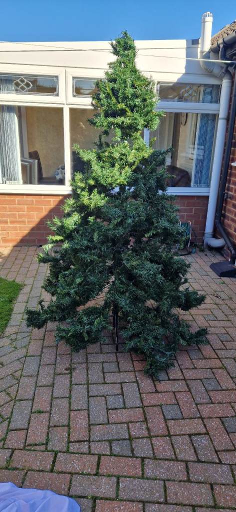 7ft Christmas Tree