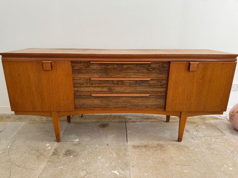 Retro Sideboard Vintage