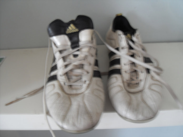 Size 10 1/2 Really Comfortable Leather Adidas Football Boots - £25