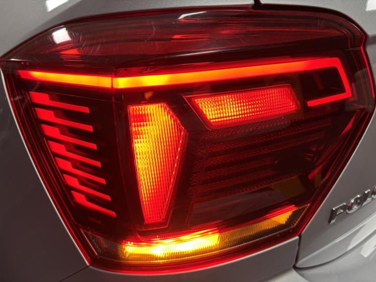 2018 Volkswagen Polo 1.0 TSI R-Line Hatchback 5dr Petrol Manual Euro 6 (s/s) (115 ps) Hatchback P...