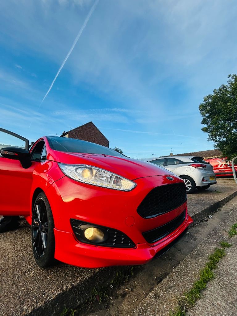 Ford, FIESTA, Hatchback, 2015, Manual, 998 (cc), 3 doors