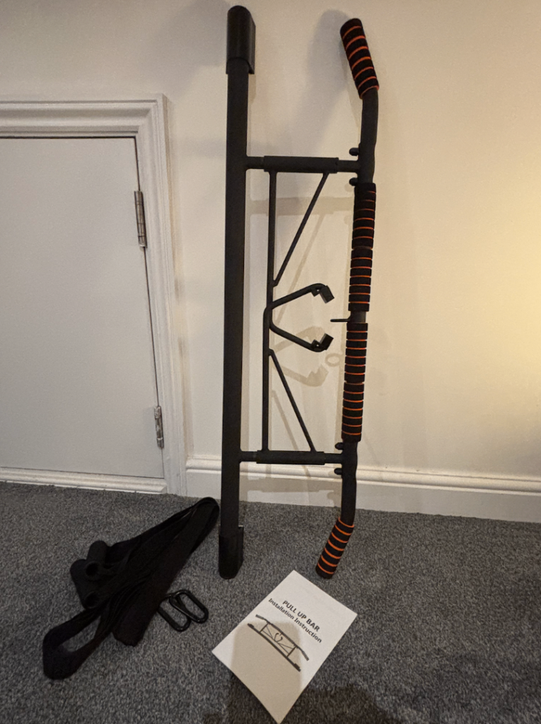 Pull up / Chin up bar  - Foldable & Screw Free Design