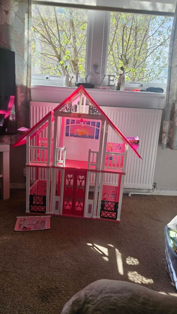 Barbie Mansion + barbies