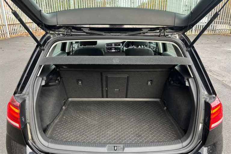 2017 Volkswagen Golf 1.4 TSI SE [Nav] 5dr DSG HATCHBACK PETROL Automatic