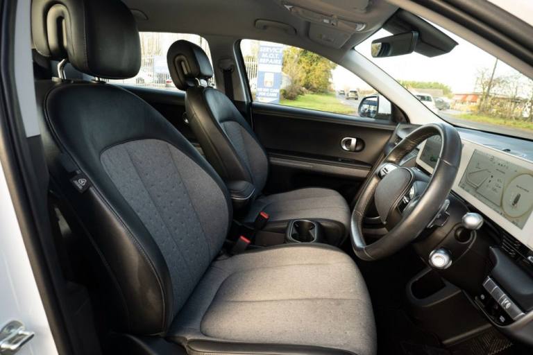 2023 Hyundai IONIQ 5 58kWh Premium Hatchback 5dr Electric Auto (170 ps) Hatchback ELECTRIC Automatic