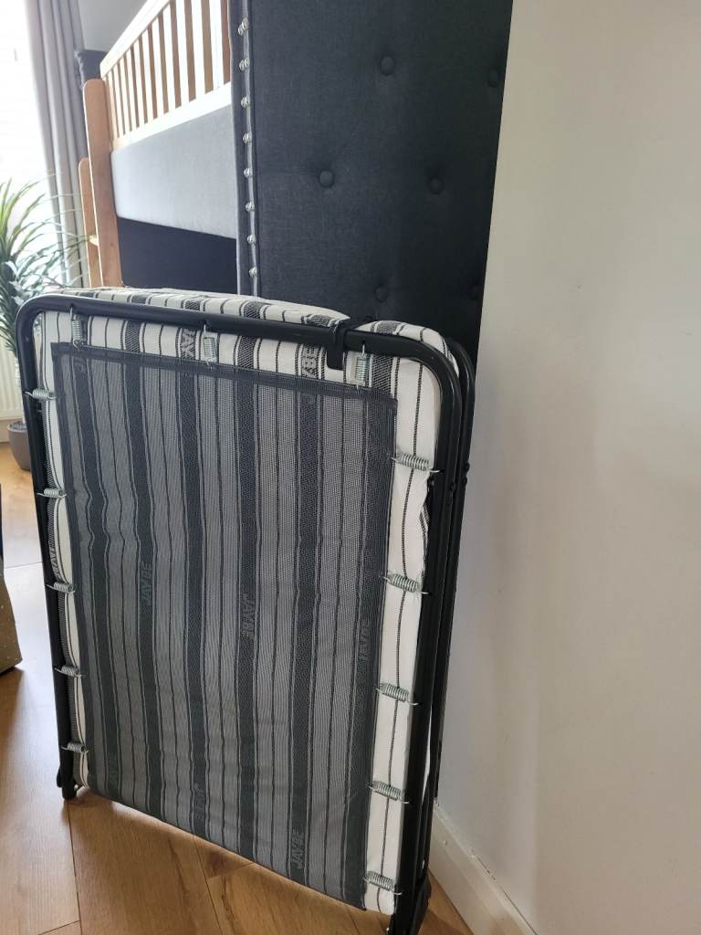 JAY-B foldable guest bed  