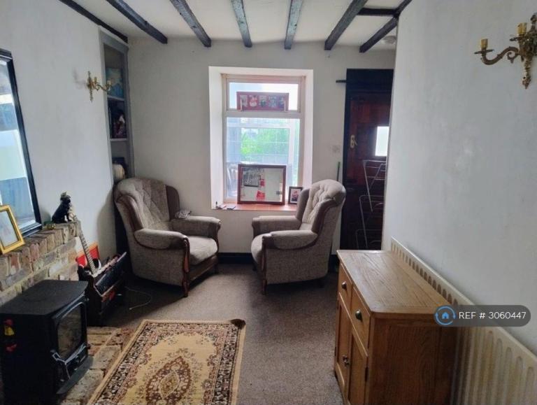 1 bedroom house in Rhys St, Tonypandy, CF40 (1 bed) (#3060447)