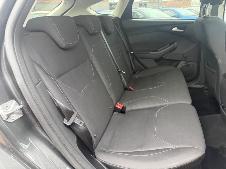 2017 Ford Focus 1.0 EcoBoost 125 Zetec Edition 5dr HATCHBACK PETROL Manual