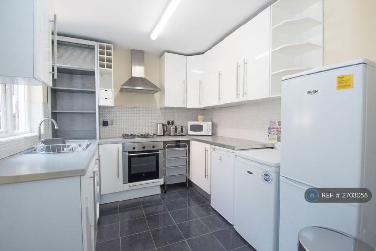 1 bedroom in St Albans Road, Leicester, LE2 (#2703058)