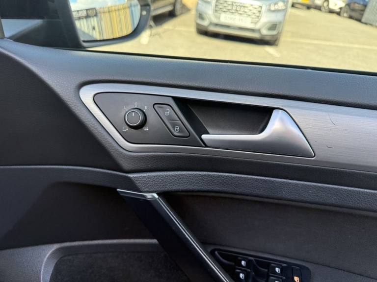 2016 Volkswagen Golf 1.4 TSI BlueMotion Tech Match Edition Hatchback 5dr Petrol DSG Euro 6 (s/s) ...