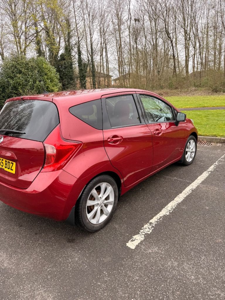 Nissan Note/Tekna Car