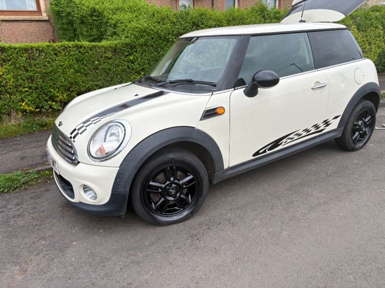 MINI COOPER ONE, 62reg MOTD TAXD ONLY 75,000mls NEW EXSAUST TYRES GREAT DRIVER