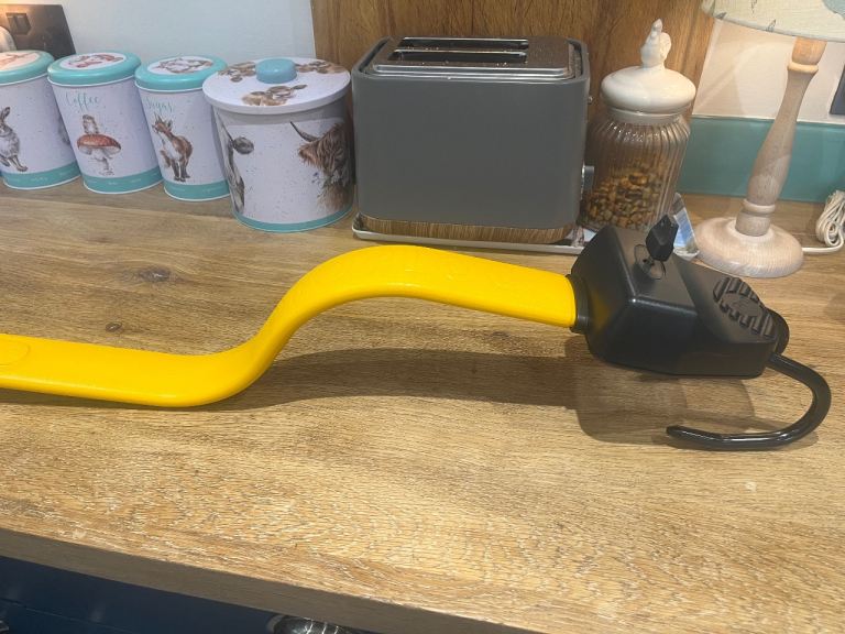Steering wheel lock
