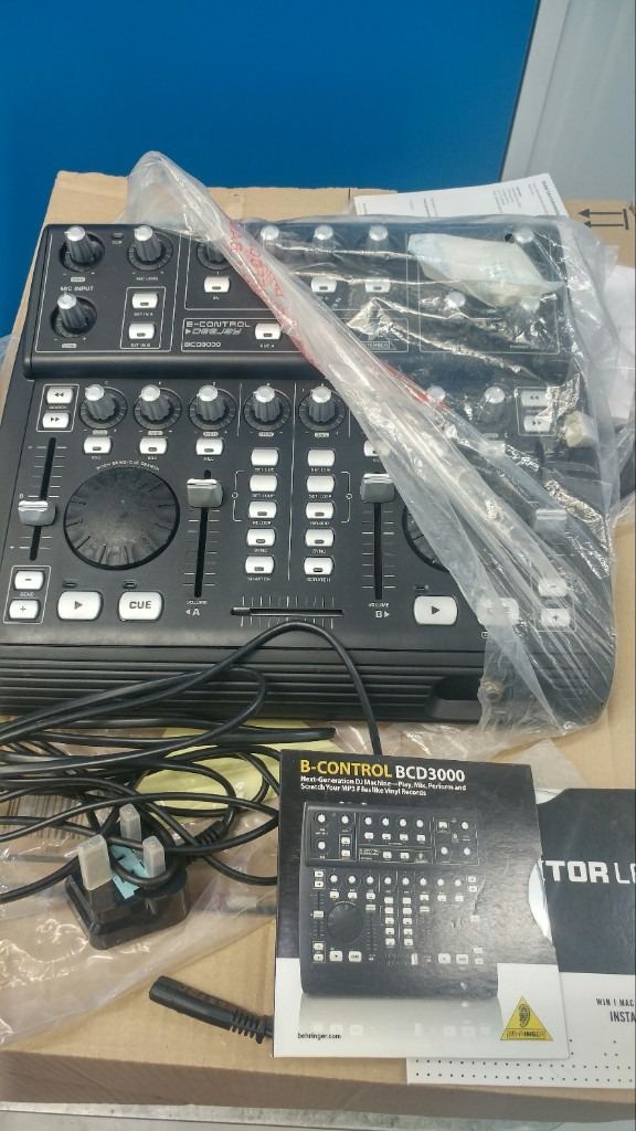 Mixer audio bcd 3000 deejay music mixing dj club bedroom kitchen party
