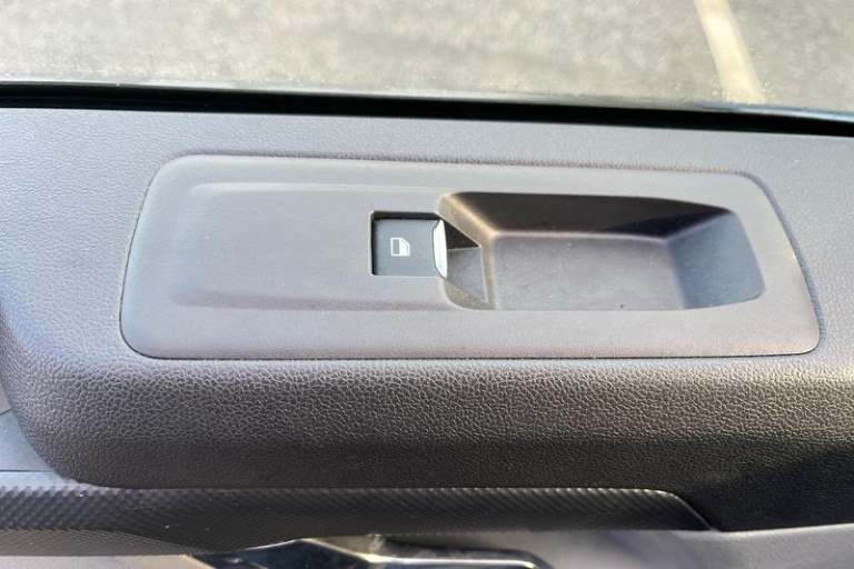 2025 Ford Transit Custom 280 Limited L1 SWB FWD 2.0 EcoBlue 136ps Low Roof, HEATED FRONT SEATS &a...