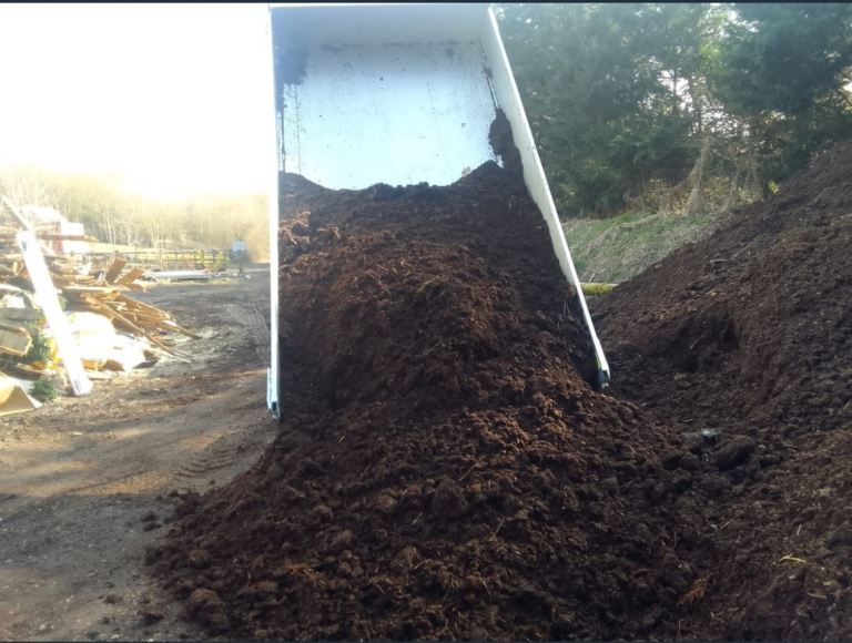 Top quality, well rotted Horse manure 