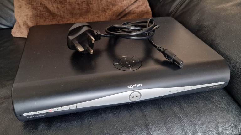 Sky Plus HD TV Box 500gb DRX890-Z